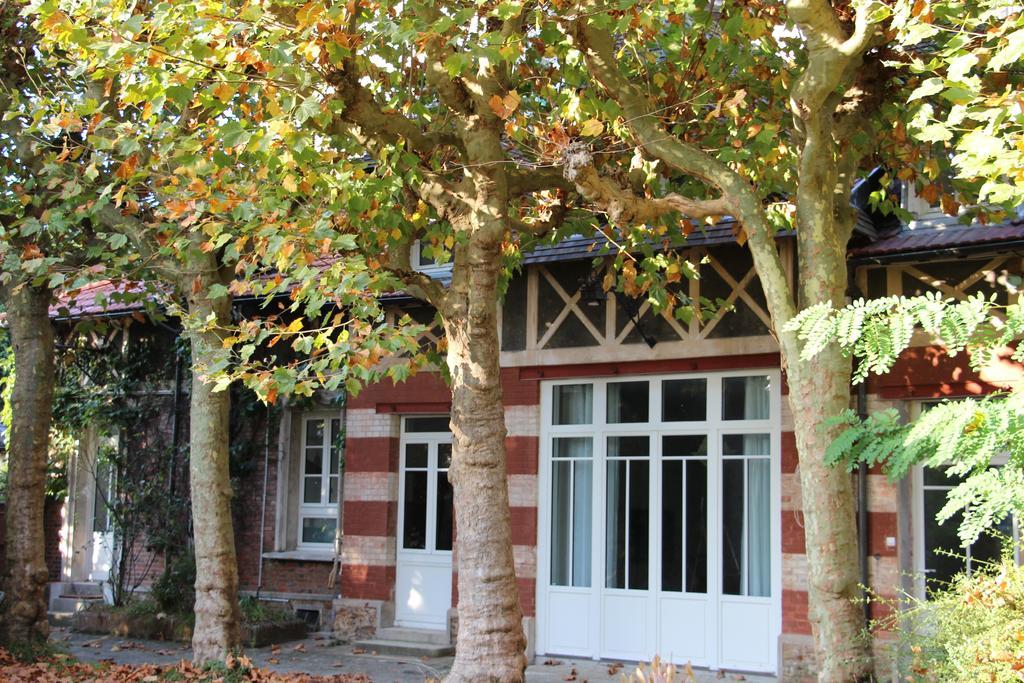Les Hauts Du Plateau Chatillon  Bilik gambar